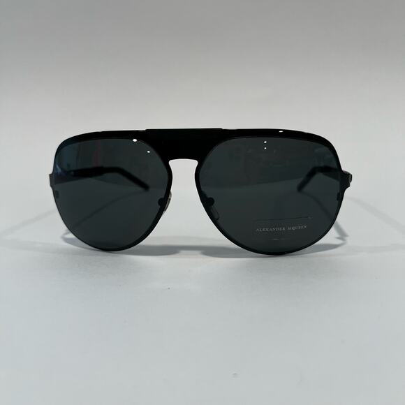 NWOT Alexander McQueen Black Oversized Aviator Sunglasses - Picture 1 of 12